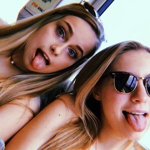 Meet your Posher, Victoria